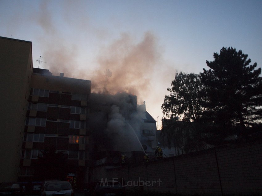 Feuer 3 Koeln Vingst Burgstr P264.JPG